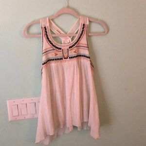 Beach tank top with patterns